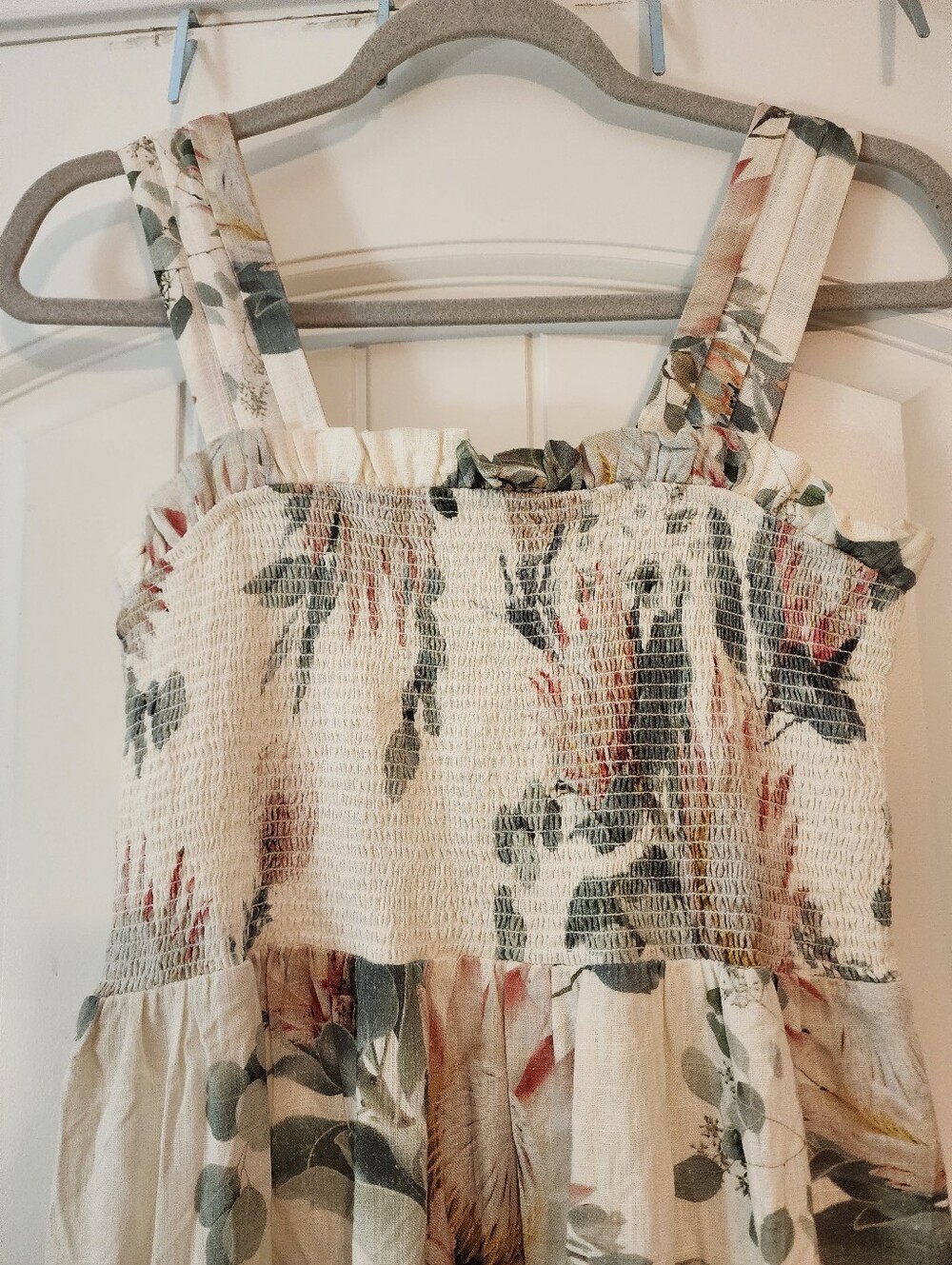 Express $108 NWT Floral Smocked Tiered Maxi Dress in Cream Small Cottagecore - Picture 5 of 10